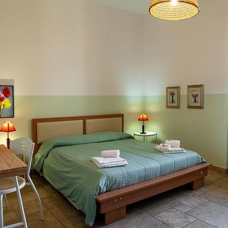 Masseria Agriturismo Il Sorriso Degli Ulivi - Dimora Di Charme Gallipoli Luaran gambar
