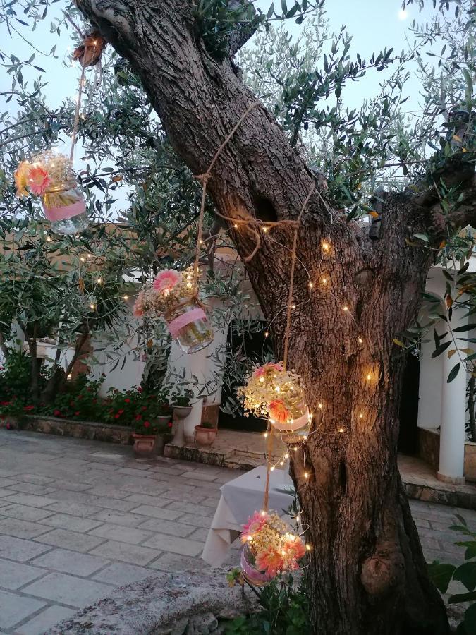 Masseria Agriturismo Il Sorriso Degli Ulivi - Dimora Di Charme Gallipoli Luaran gambar