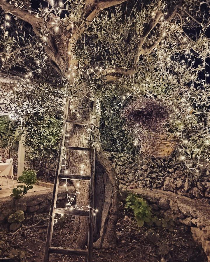 Masseria Agriturismo Il Sorriso Degli Ulivi - Dimora Di Charme Gallipoli Luaran gambar