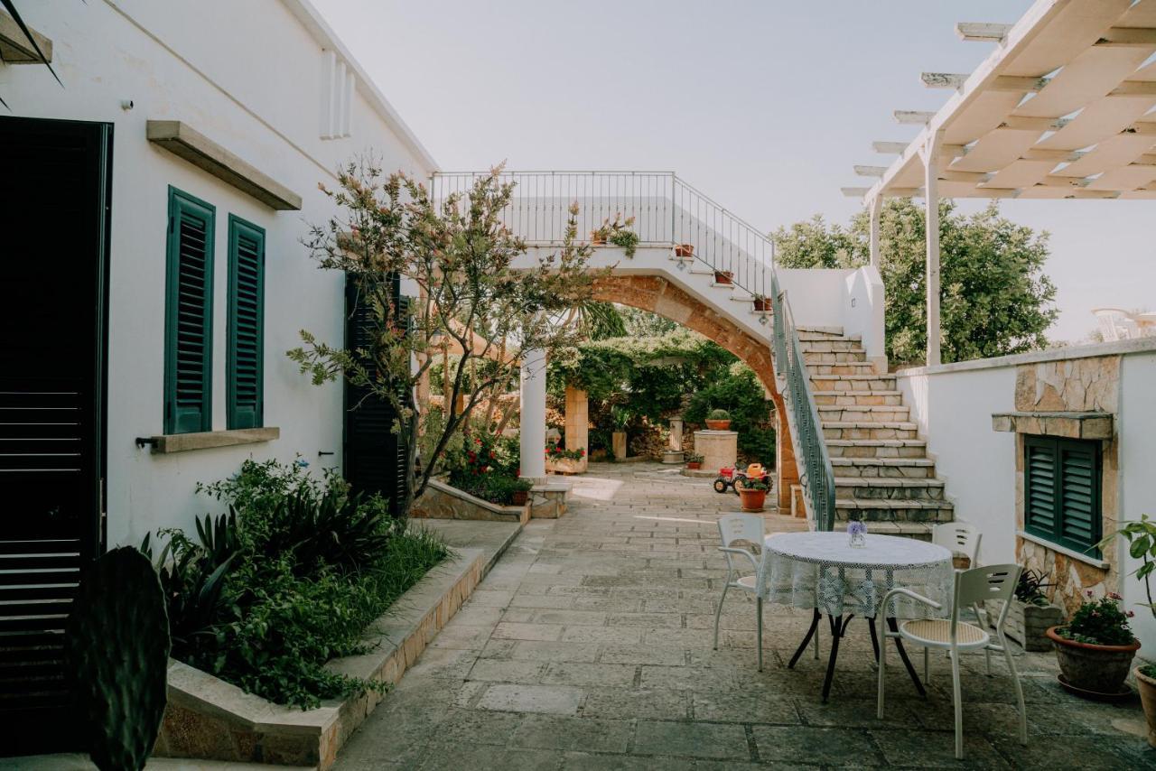 Masseria Agriturismo Il Sorriso Degli Ulivi - Dimora Di Charme Gallipoli Luaran gambar